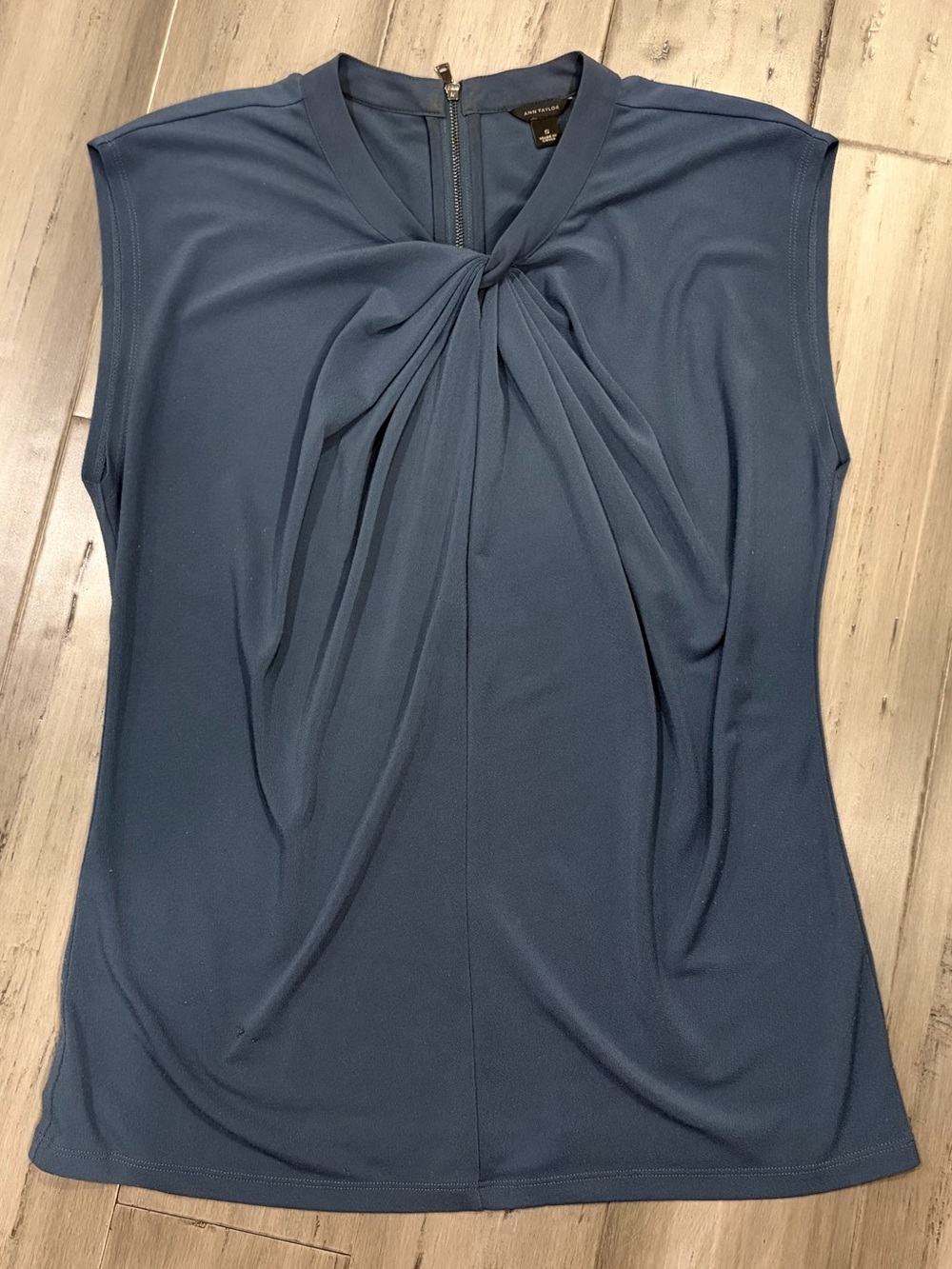 Ann Taylor Sleeveless Twist-Knot Shell Top in Blue
